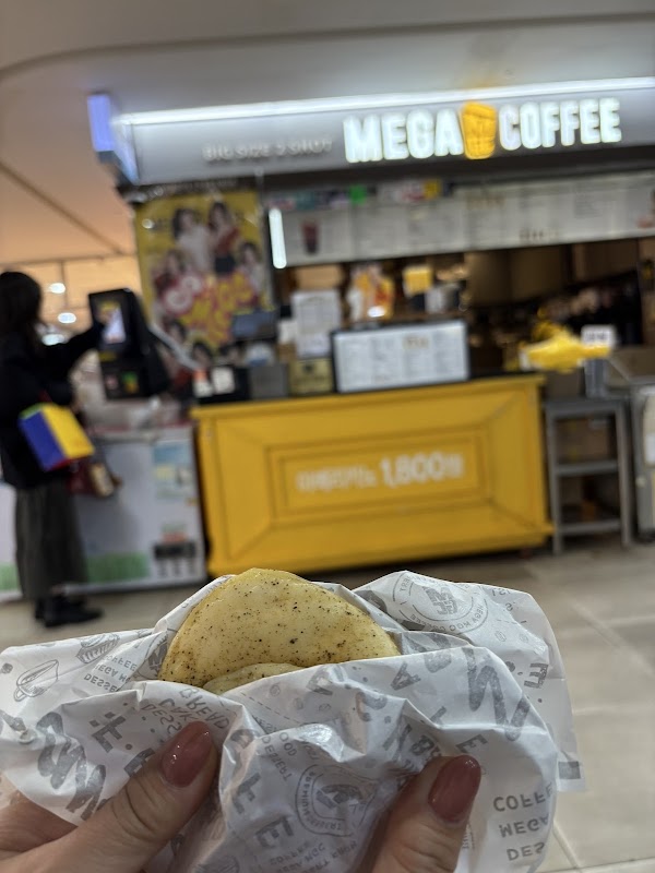 메가MGC커피 강남역점